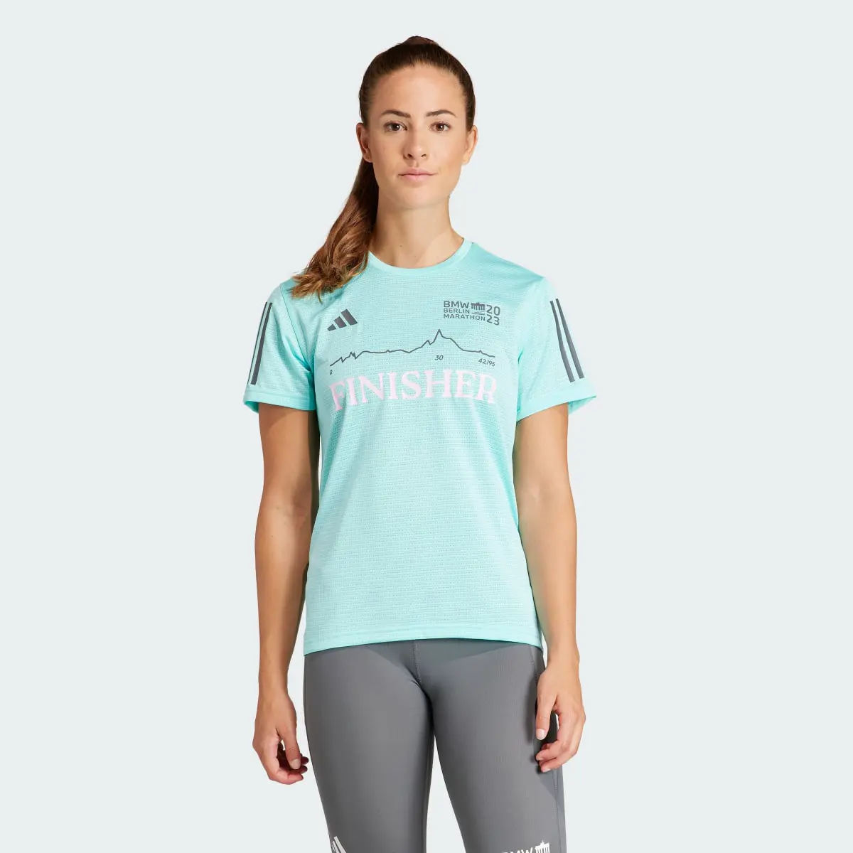 Adidas BMW BERLIN-MARATHON 2023 Finisher Event T-Shirt. 2