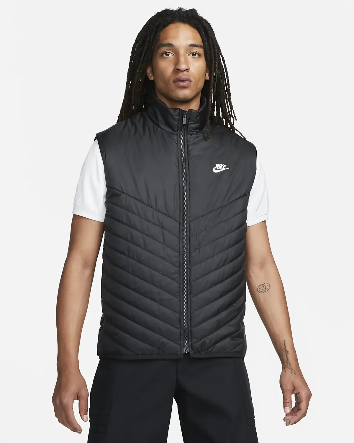 Nike Therma-FIT Windrunner. 1
