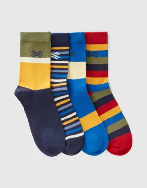 set of striped jacquard socks