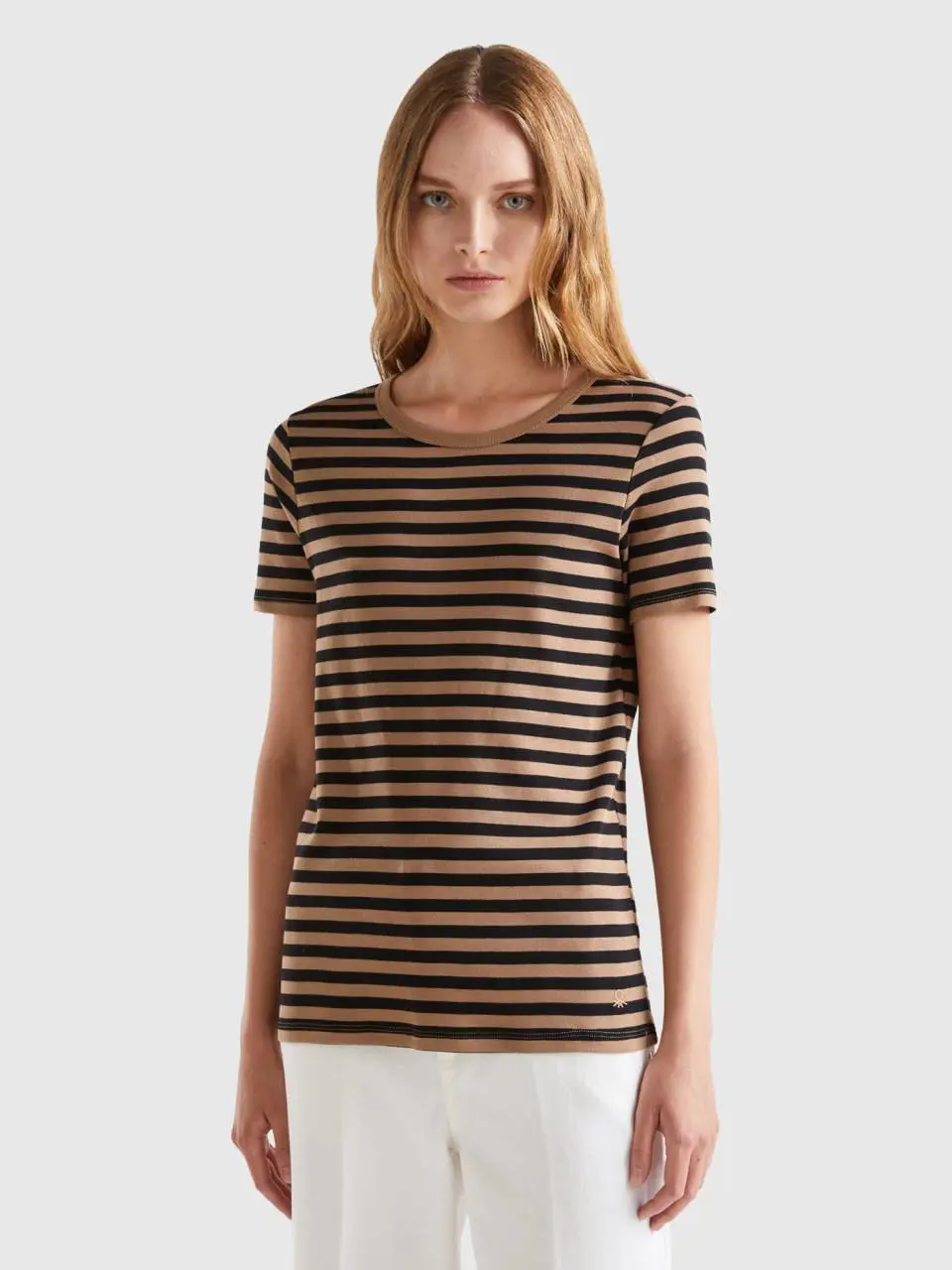 Benetton crew neck striped t-shirt. 1