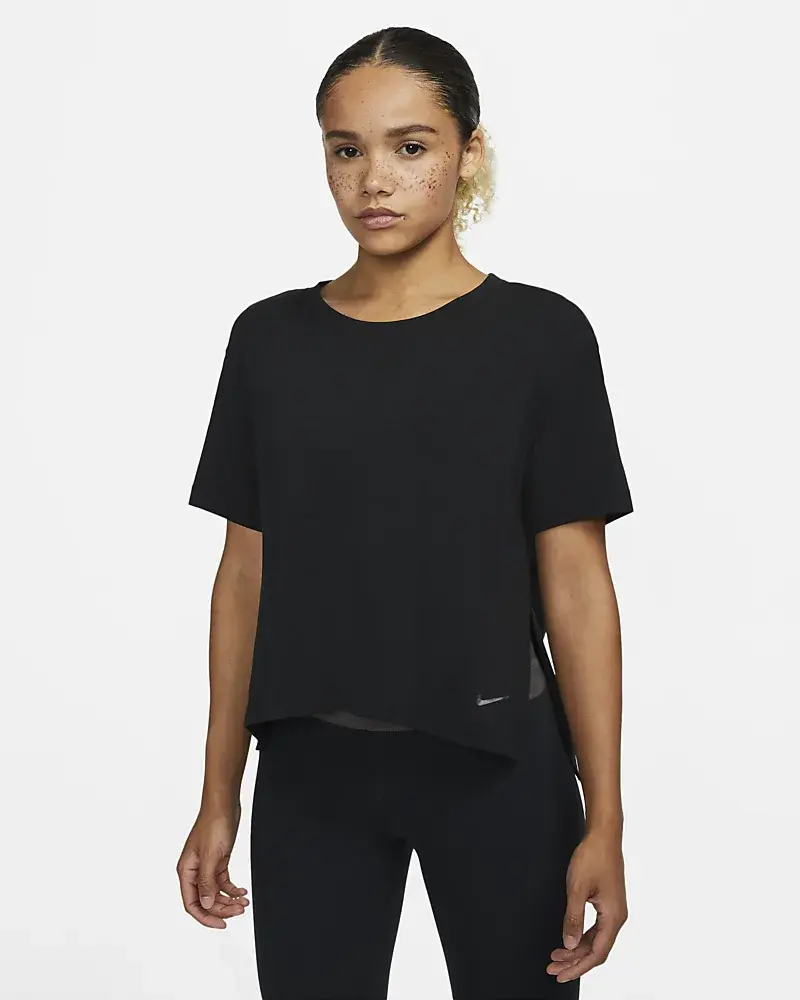 Nike Yoga Dri-FIT. 1