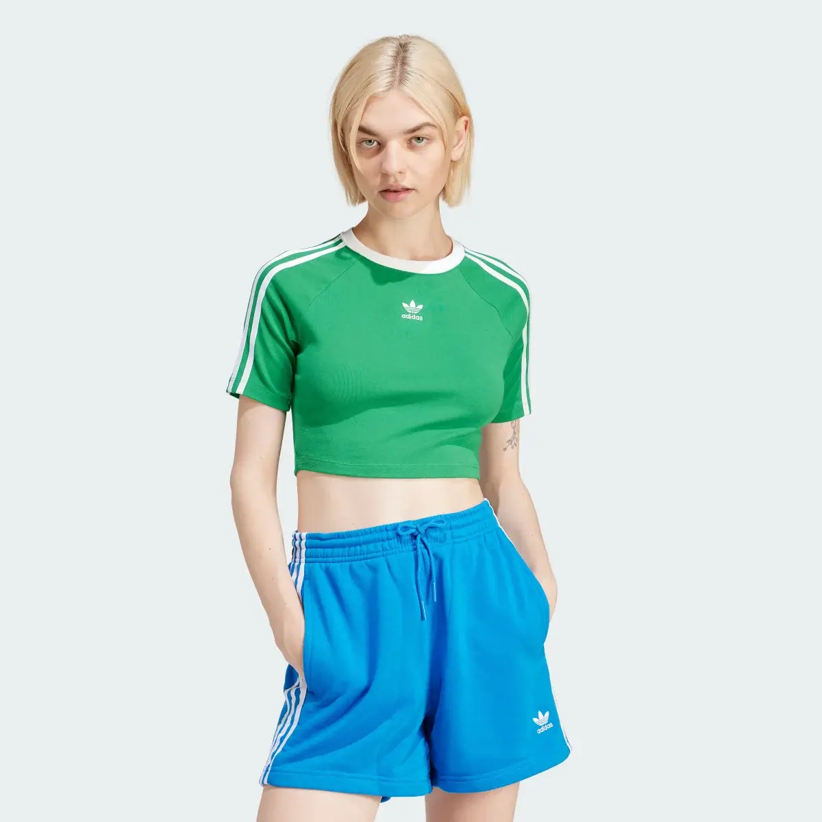 Adidas Adicolor 3-Stripes Baby Tee. 2