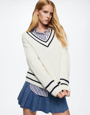 V-neckline oversize sweater