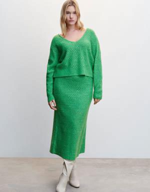 Openwork knitted skirt