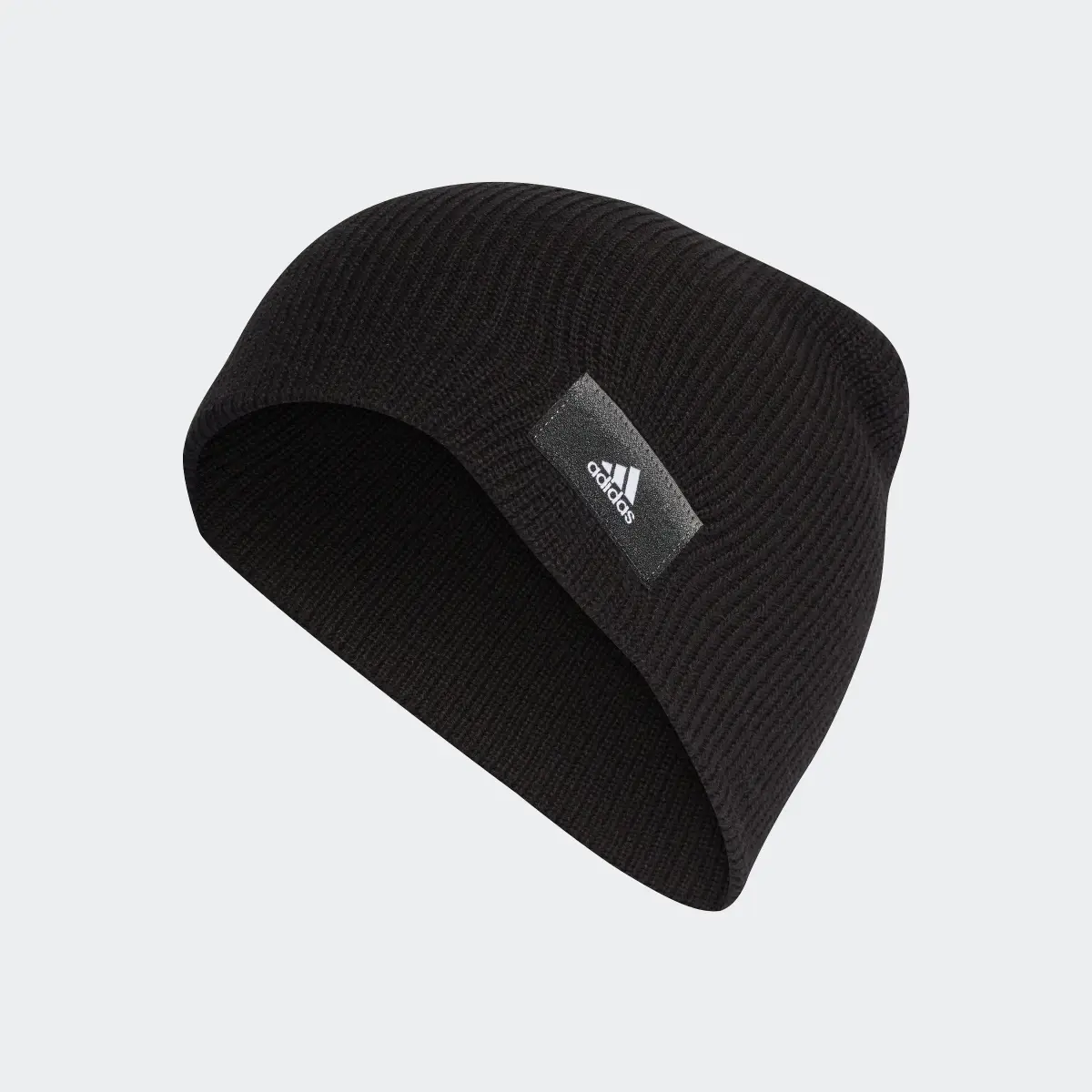 Adidas Bonnet Essentials. 2