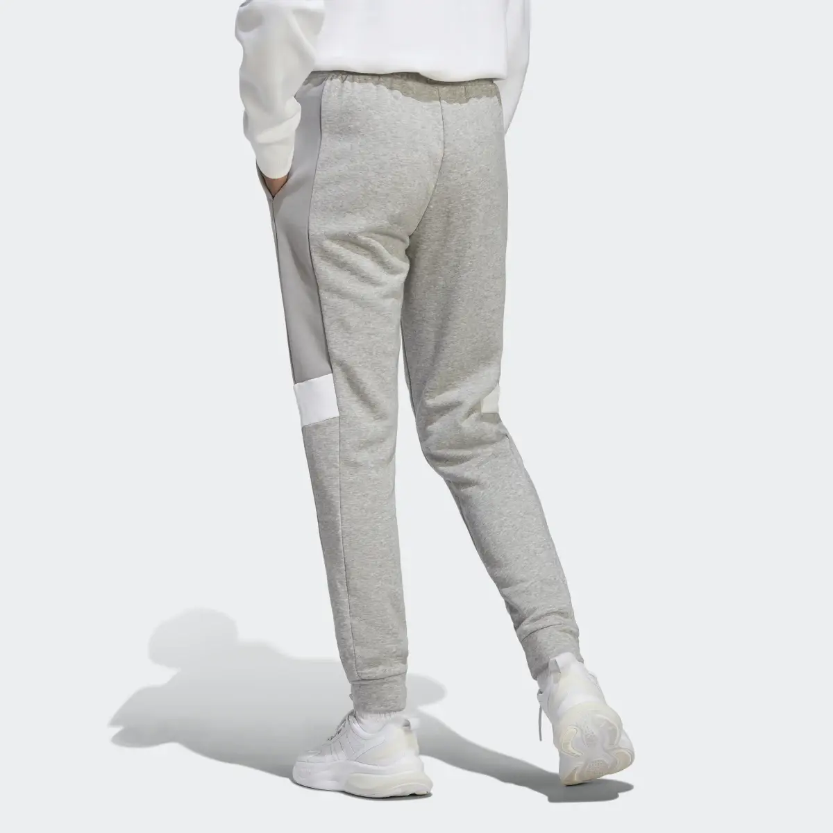 Adidas Pants Essentials Colorblock. 2