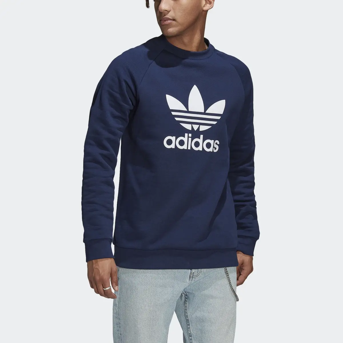 Adidas Adicolor Classics Trefoil Crewneck Sweatshirt. 1