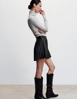 Faux-leather pleated skirt