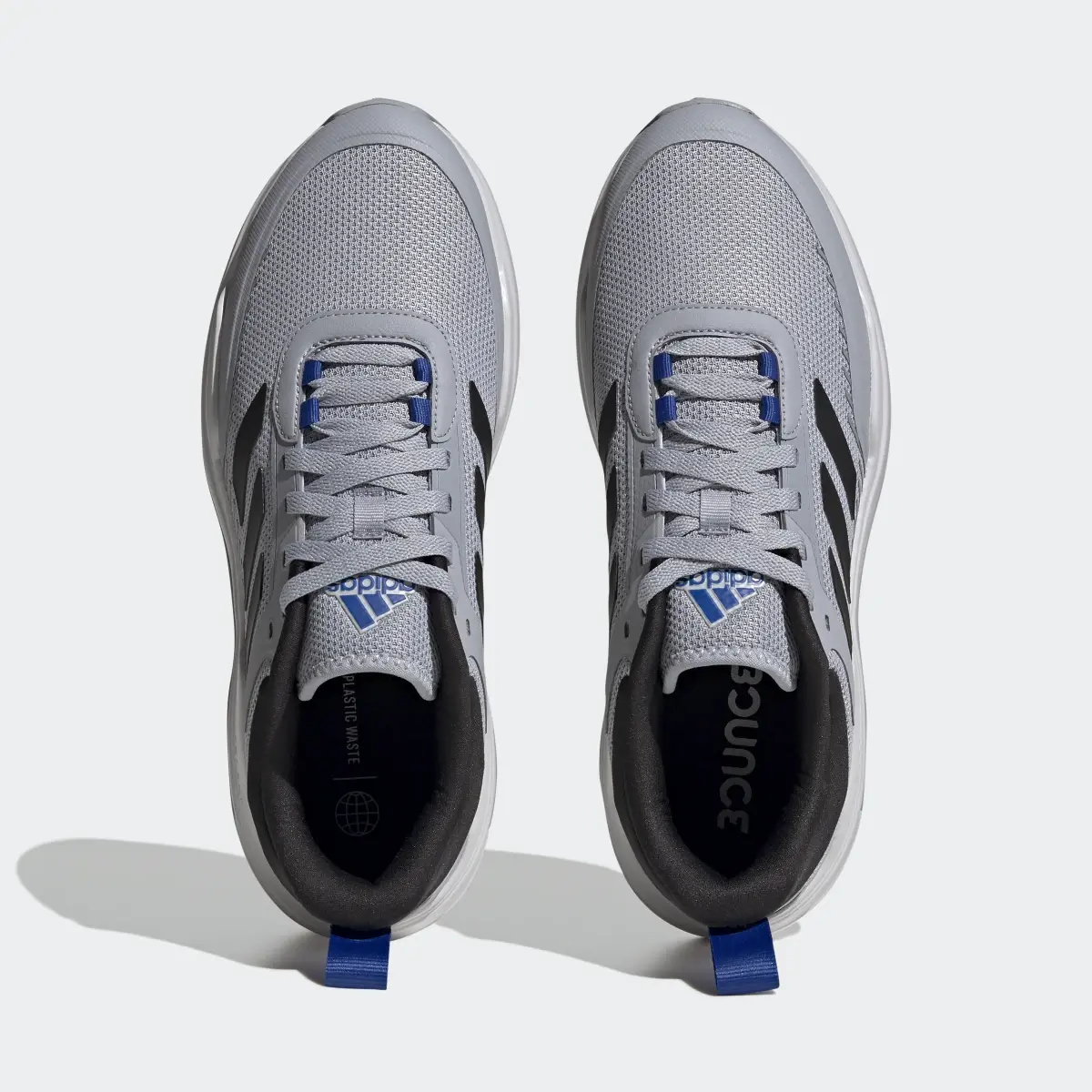 Adidas Trainer V Shoes. 3