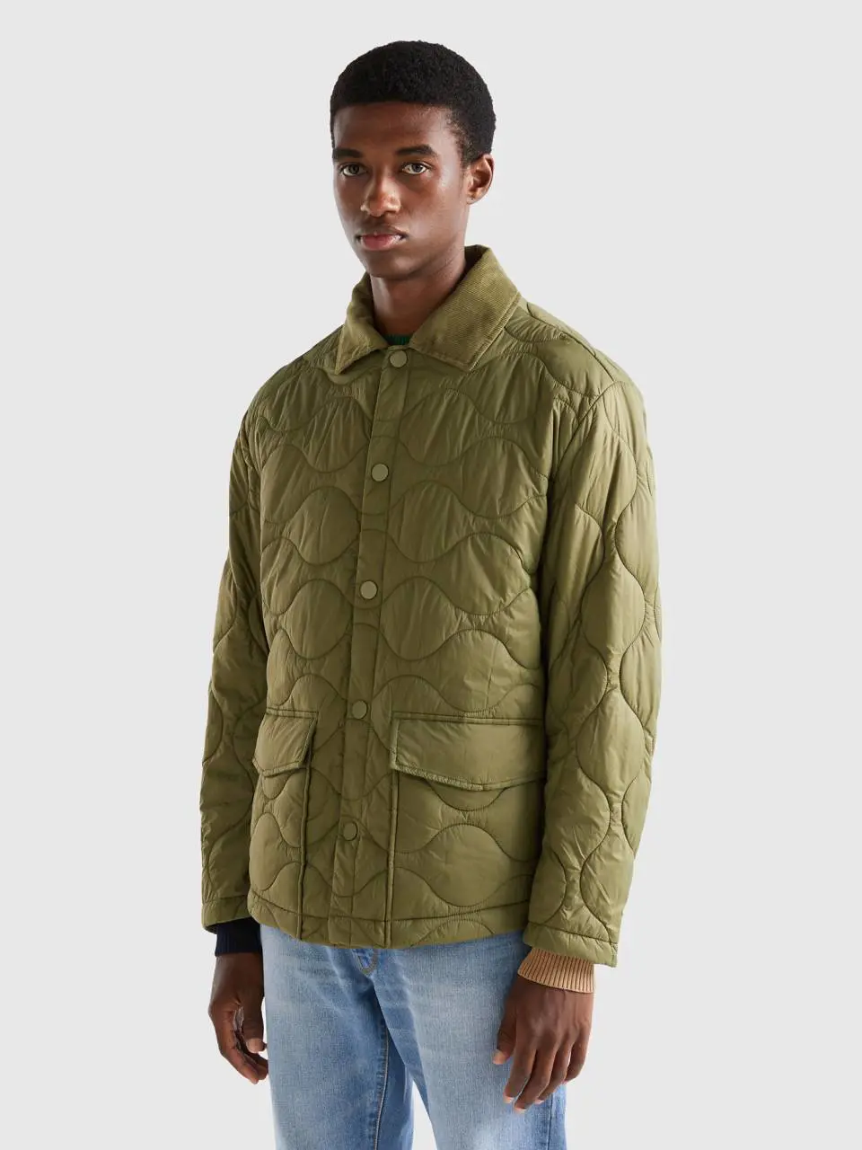 Benetton quilted jacket with collar. 1