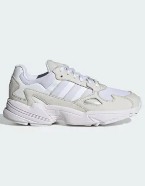 Adidas Chaussure Falcon. 2