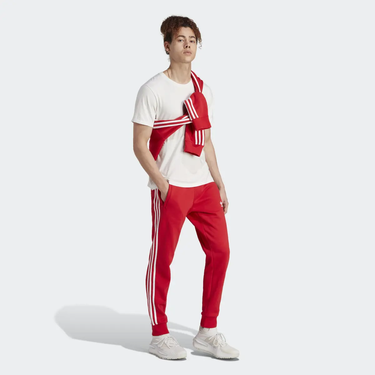Adidas Adicolor Classics 3-Stripes Pants. 3