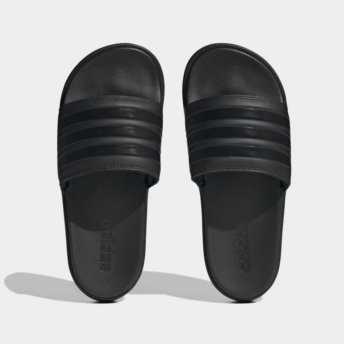 Adidas Platform adilette. 3