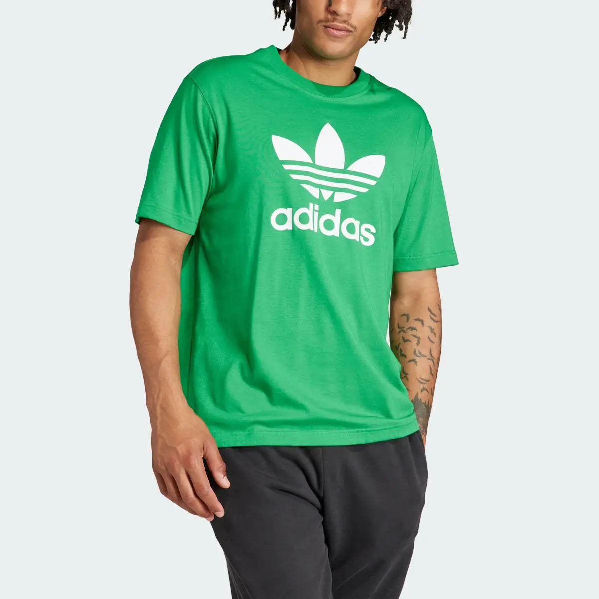 Adidas Adicolor Trefoil Tee. 1