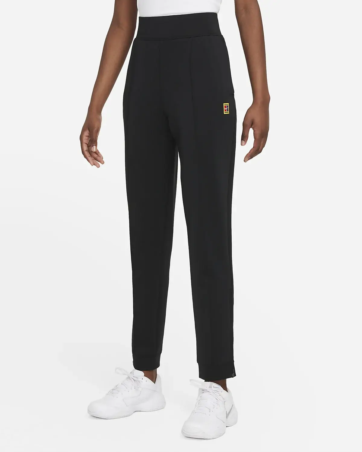 Nike Court Dri-FIT. 1