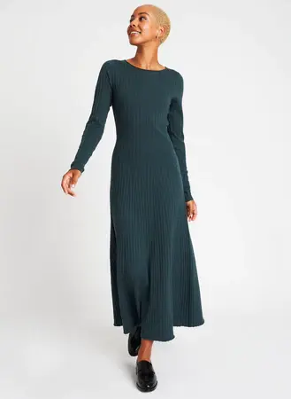 Kit And Ace Dreamy Merino Long Sleeve Flare Dress. 1