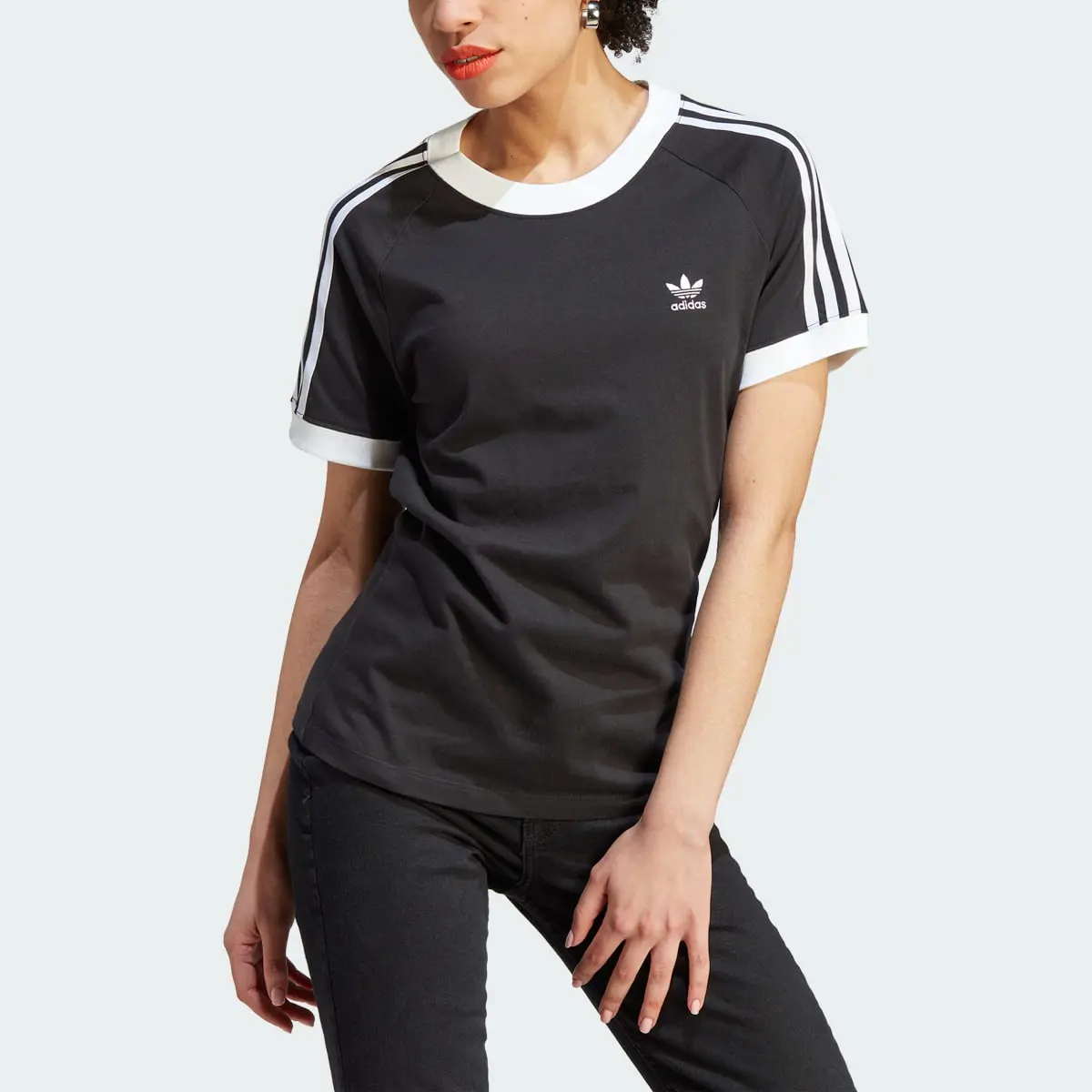 Adidas adicolor Classics Slim 3-Streifen T-Shirt. 1