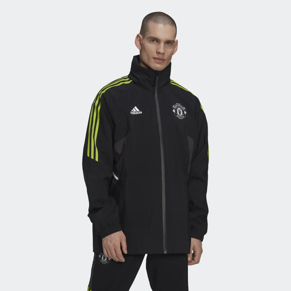 Adidas Chubasquero Manchester United Condivo 22. 2