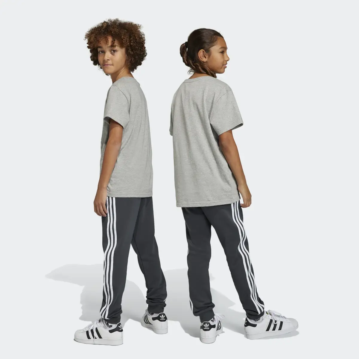 Adidas Pantaloni 3-Stripes. 2