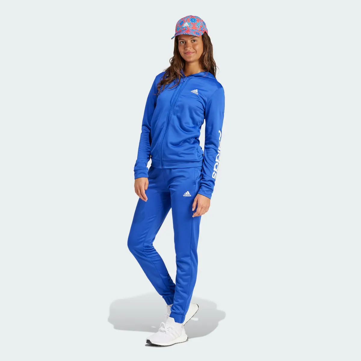 Adidas Linear Track Suit. 2