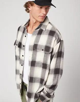 American Eagle 24/7 Venture Out Flannel Shirt. 1