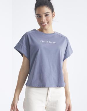 Petrol Minimal Yazı Baskılı O Yaka Oversize Kadın T-Shirt - 97219