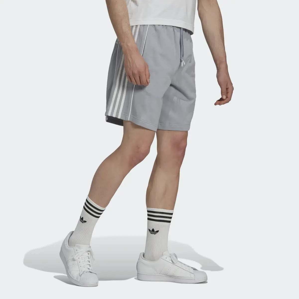 Adidas Rekive Shorts. 2