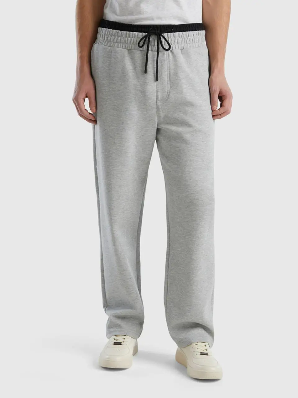 Benetton sweat joggers with drawstring. 1