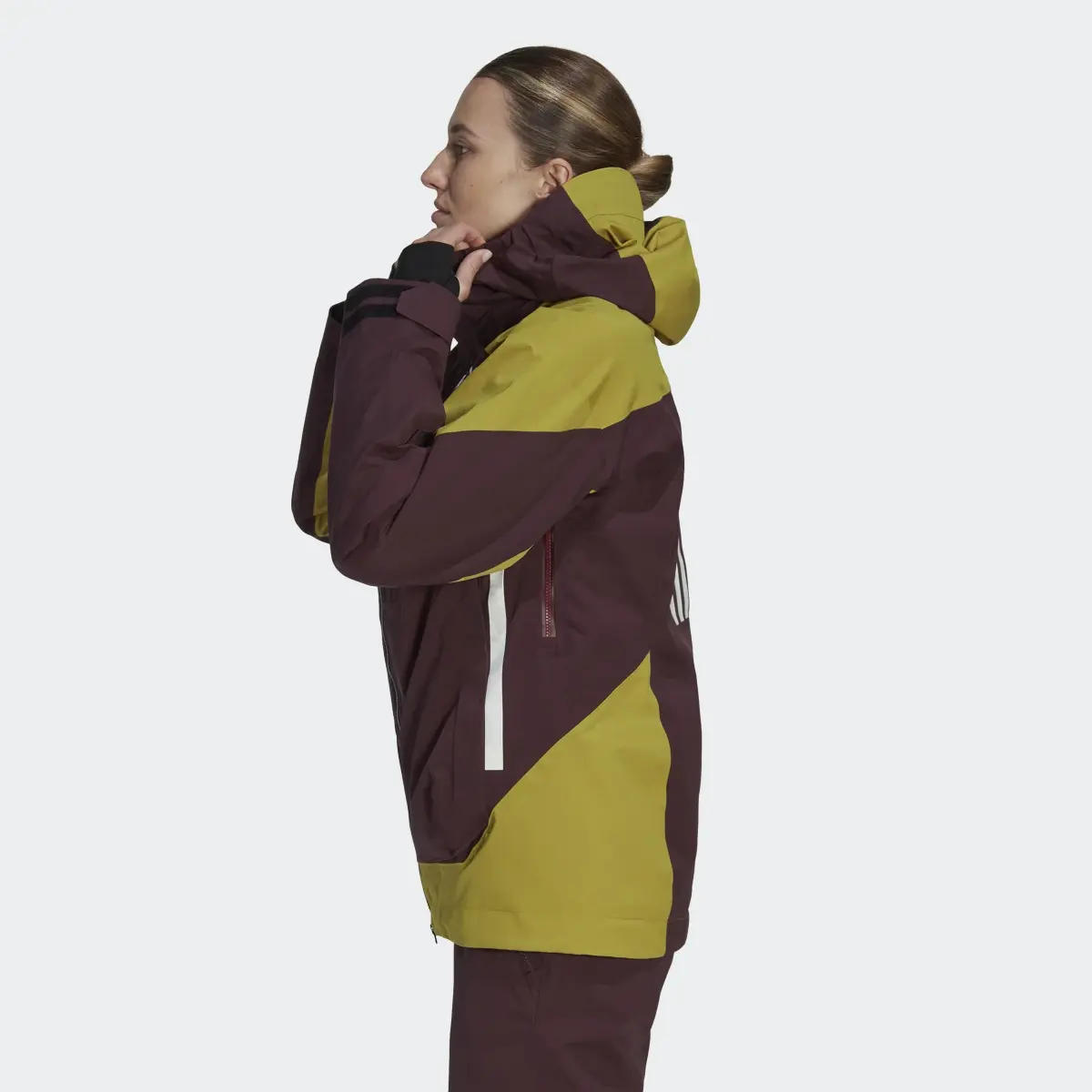 Adidas Terrex MYSHELTER Snow 2-Layer Insulated Jacket. 3