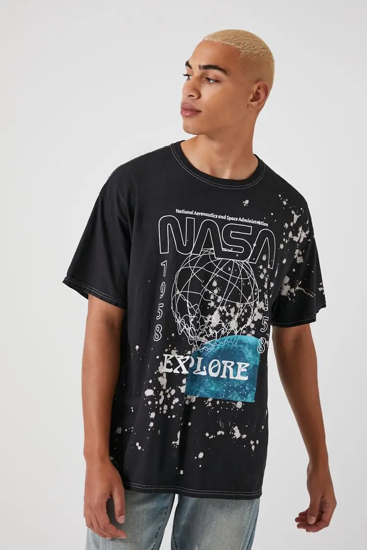 Forever 21 Forever 21 NASA Explore Graphics Tee Black/Multi. 1