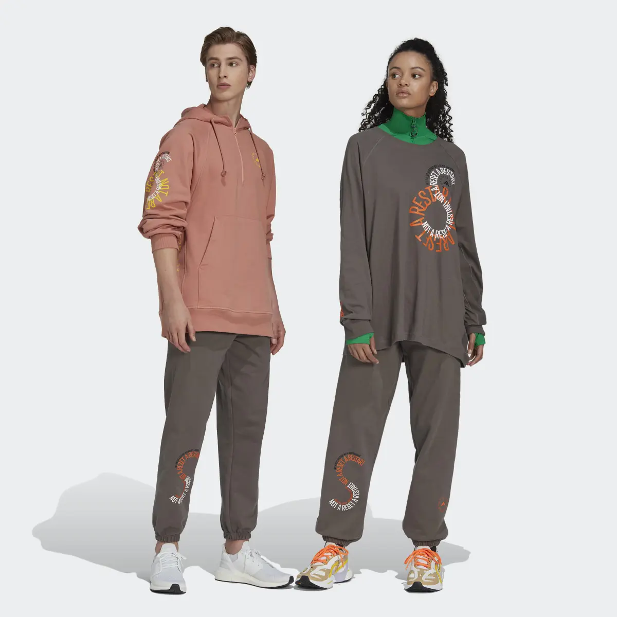 Adidas by Stella McCartney Sportswear Jogginghose – Genderneutral. 1