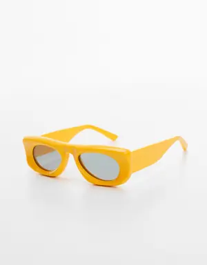 Volume frame sunglasses