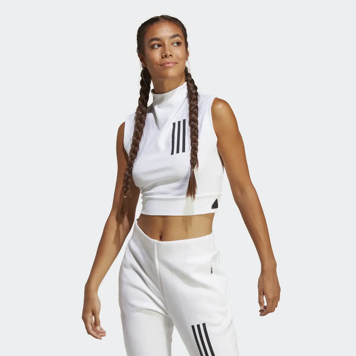 Adidas Top Mission Victory Sleeveless Cropped. 2