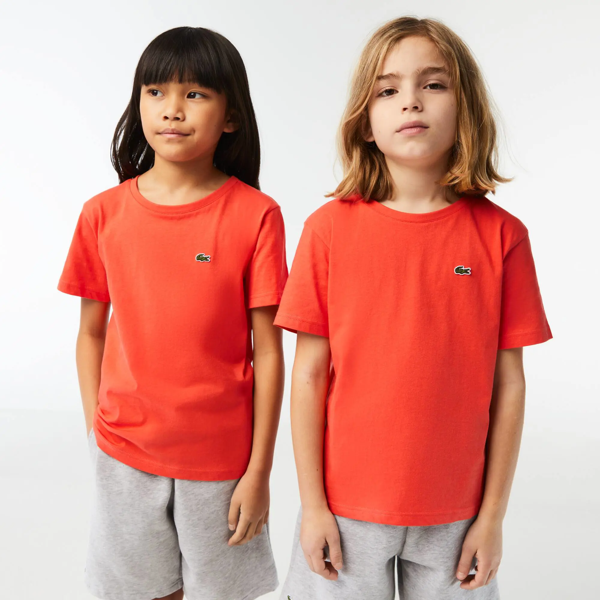 Lacoste T-shirt a girocollo da bambino in jersey di cotone . 1