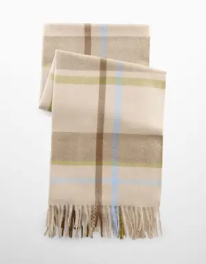 Wide tartan scarf