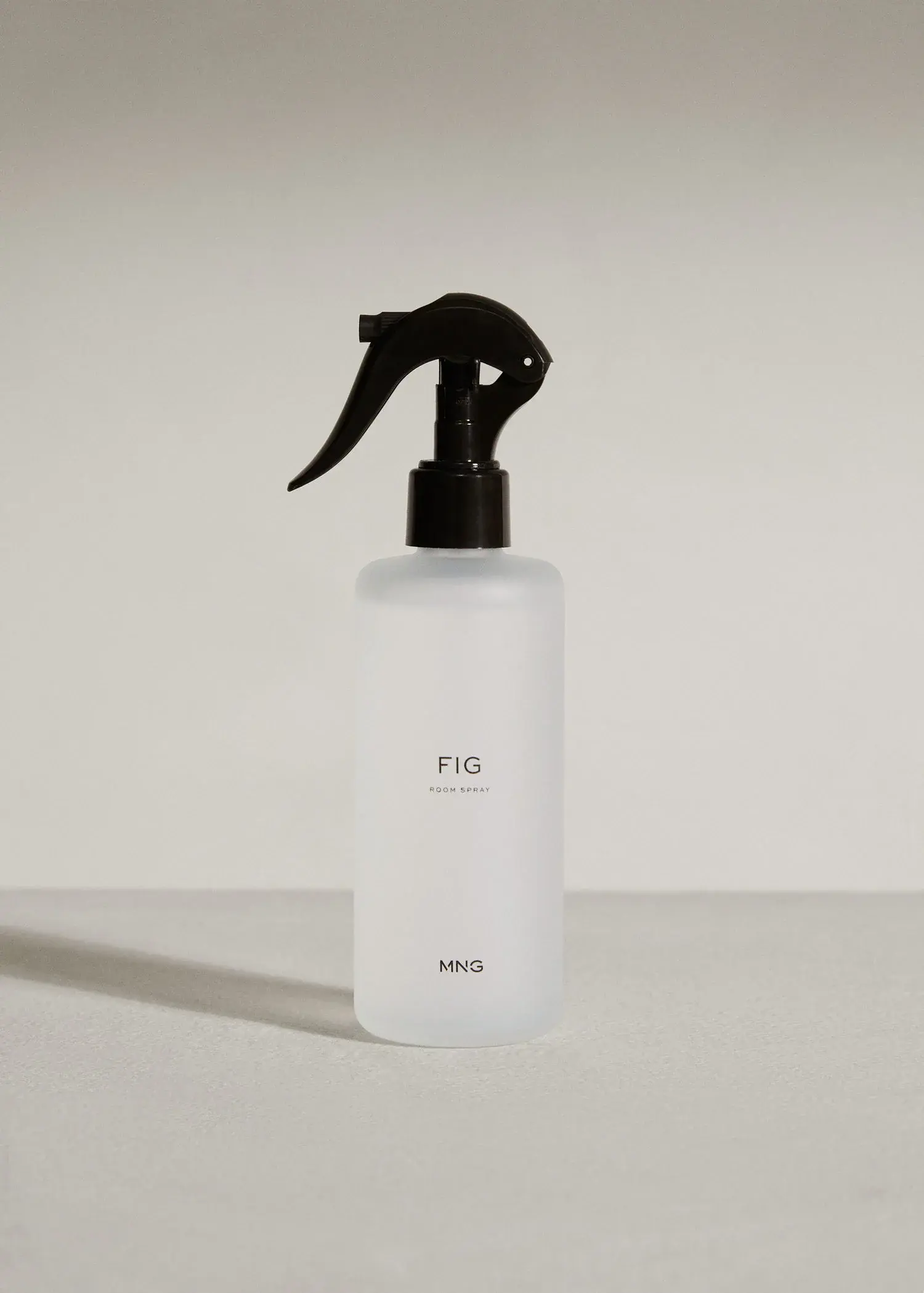 Mango Fig air freshener spray. 2