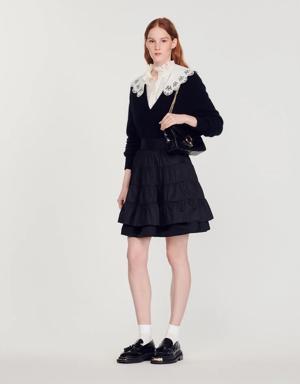 Short dual-material skirt