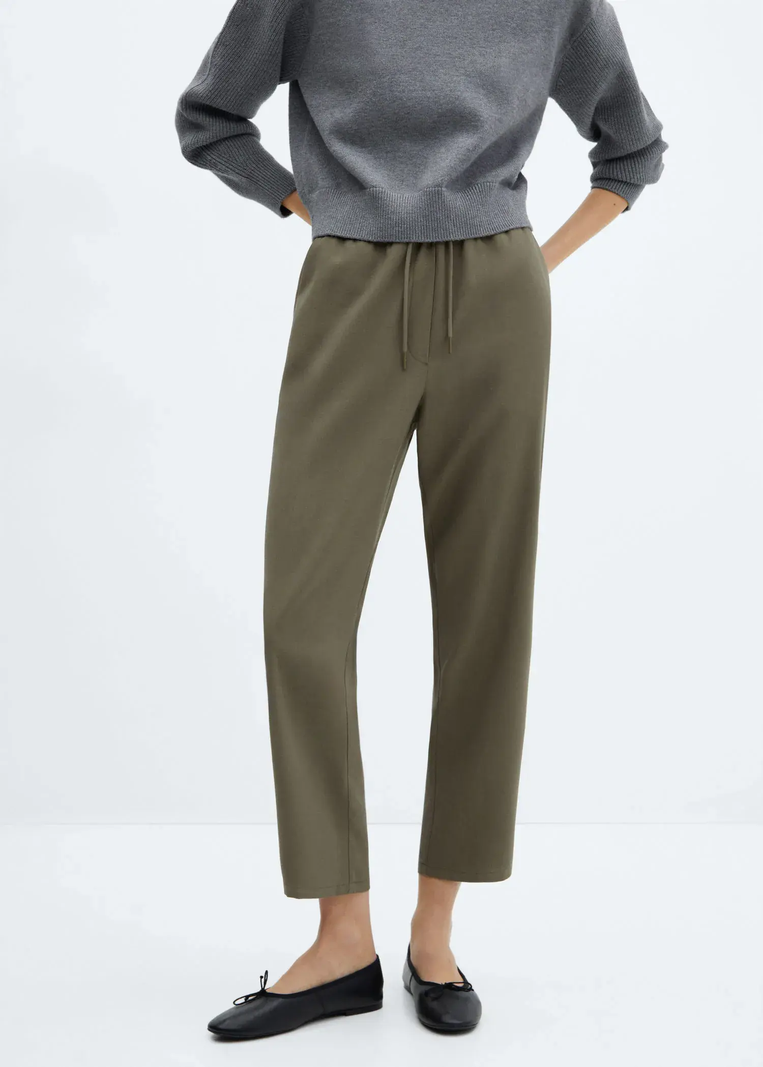 Mango Flowy straight-fit trousers with bow. 1