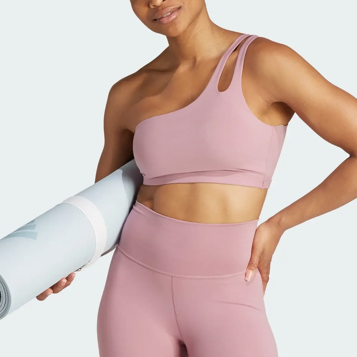 Adidas Yoga Studio Light-Support Bra. 1