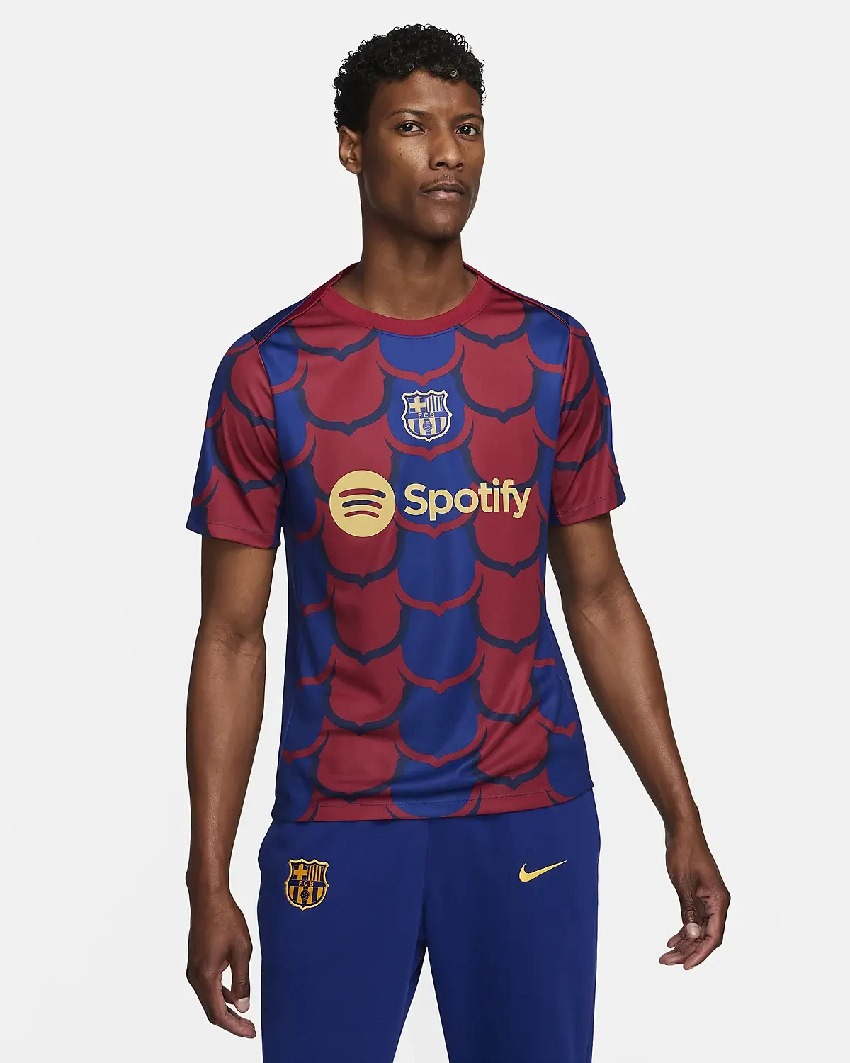 Nike FC Barcelona Academy Pro SE. 1