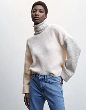  Combined panel knit sweater