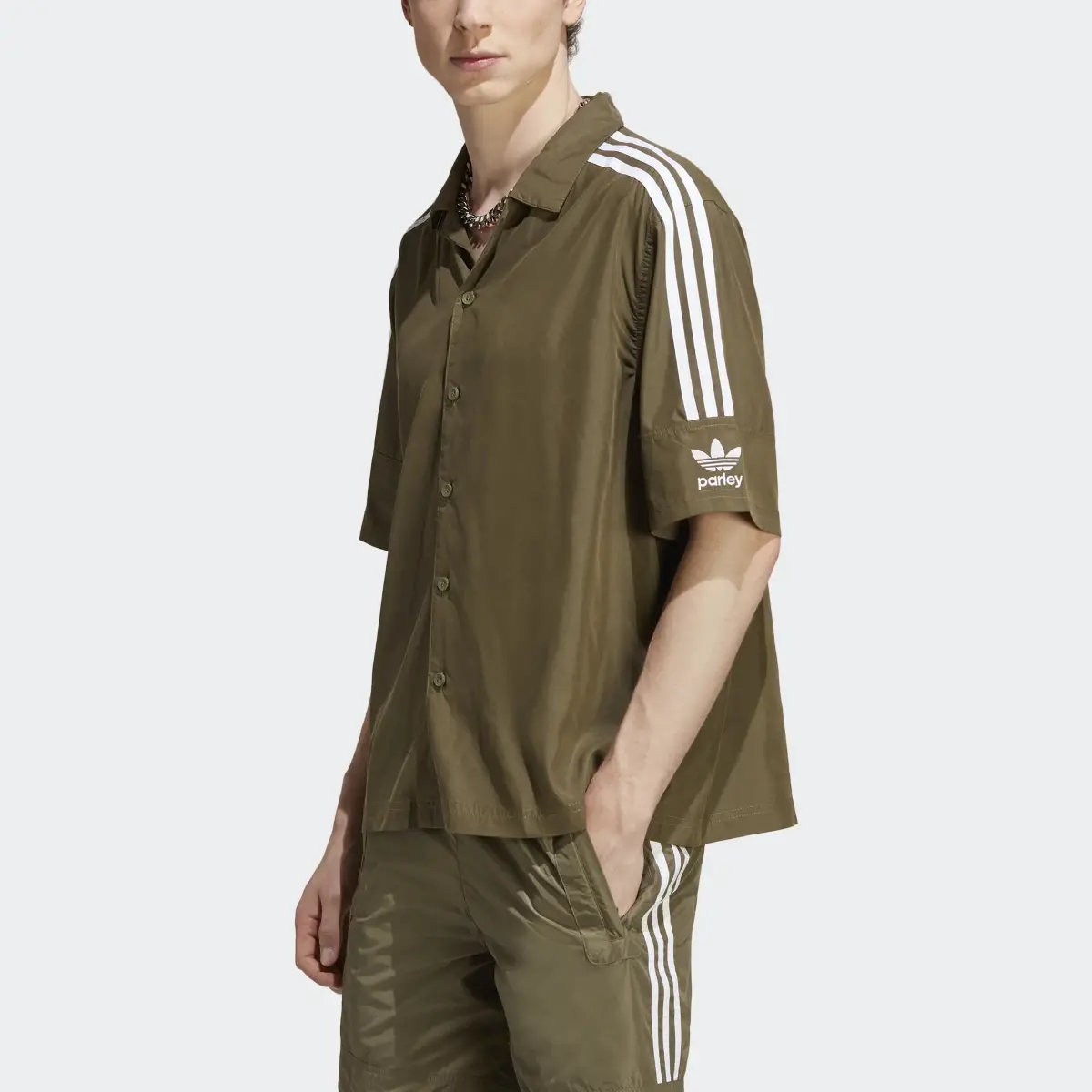 Adidas Camicia adicolor Parley. 1