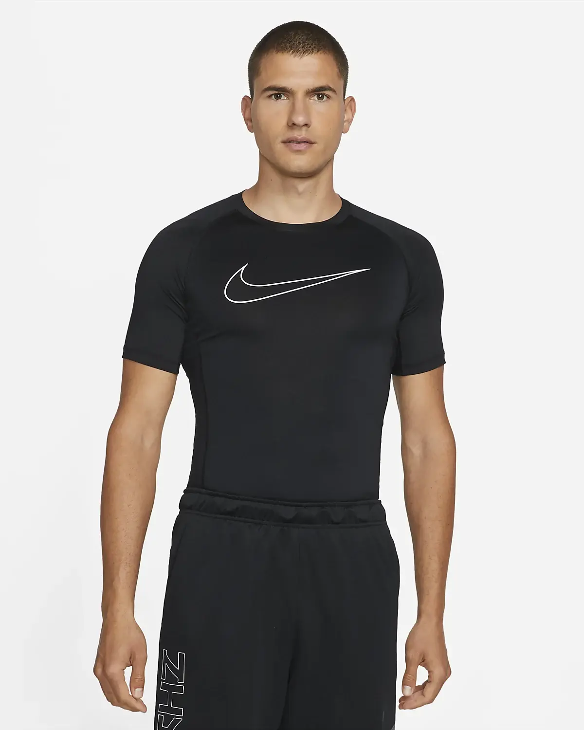 Nike Pro Dri-FIT. 1