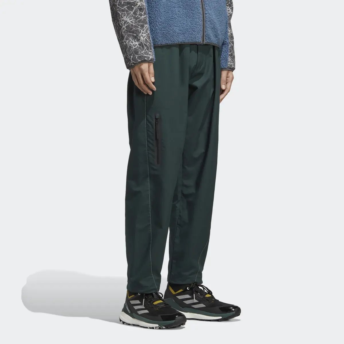 Adidas Pantaloni Terrex x and wander. 3