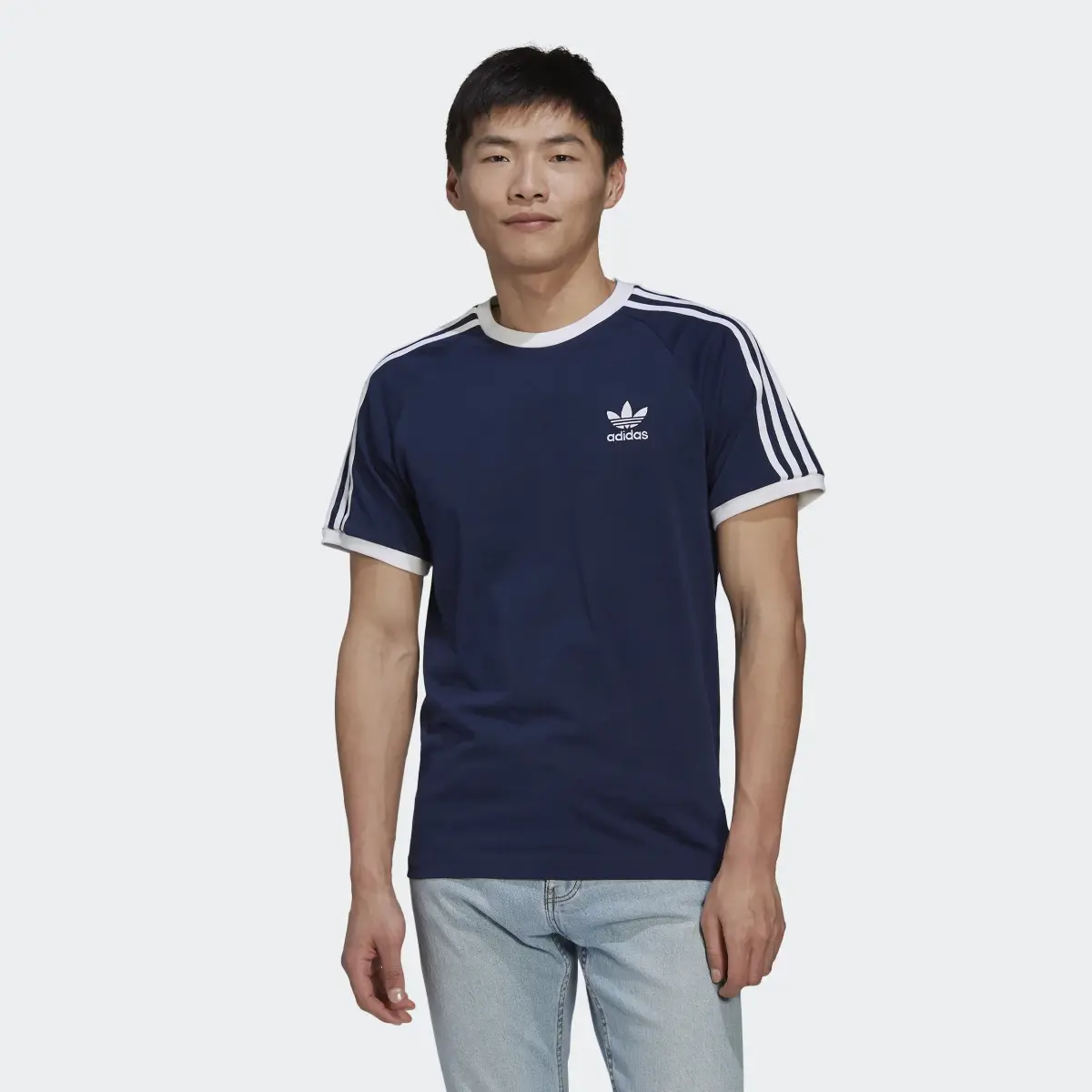 Adidas Adicolor Classics 3-Stripes Tee. 2