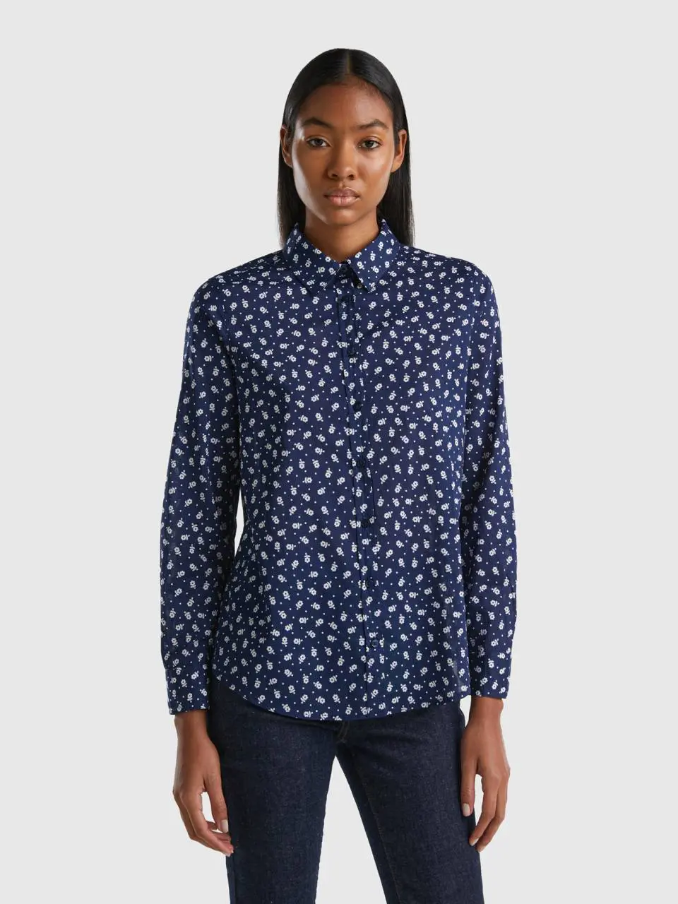 Benetton dark blue floral shirt. 1