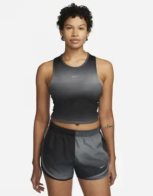 Nike Dri-FIT Swoosh