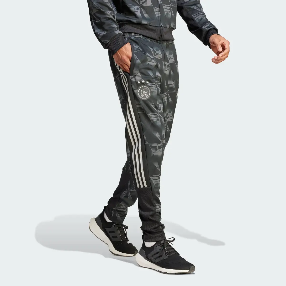 Adidas Spodnie Ajax Amsterdam LFSTLR Track. 1