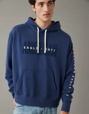 American Eagle Heritage Graphic Hoodie. 1