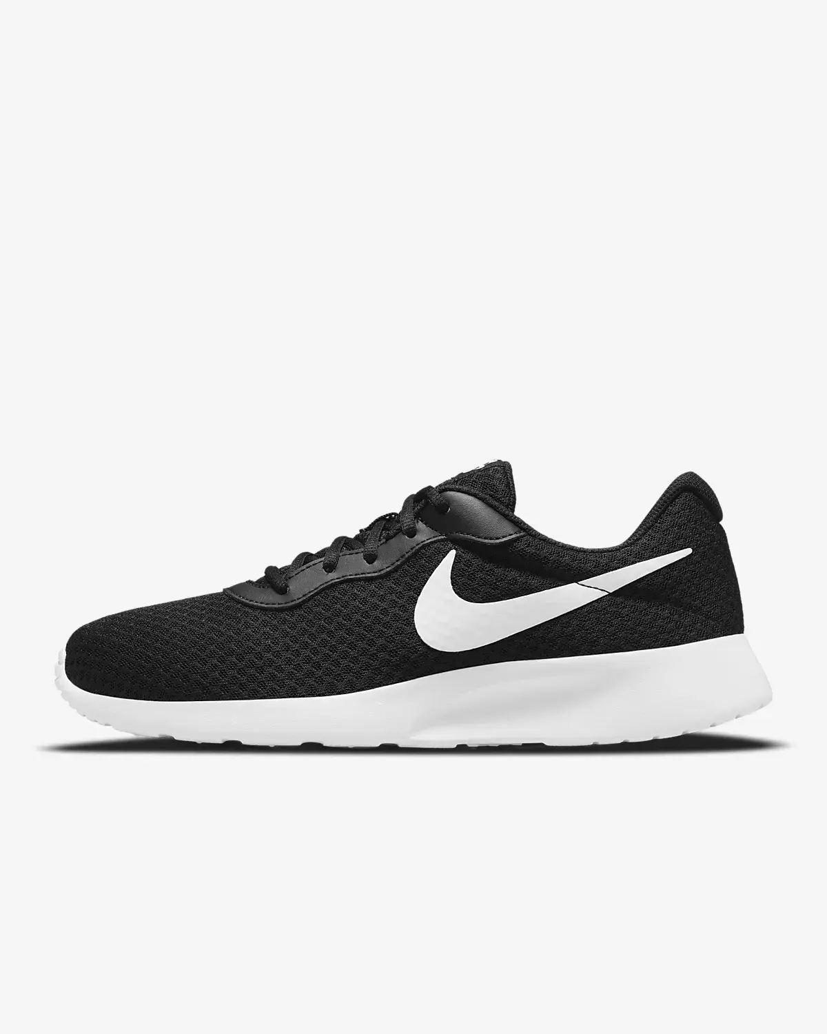 Nike Tanjun. 1